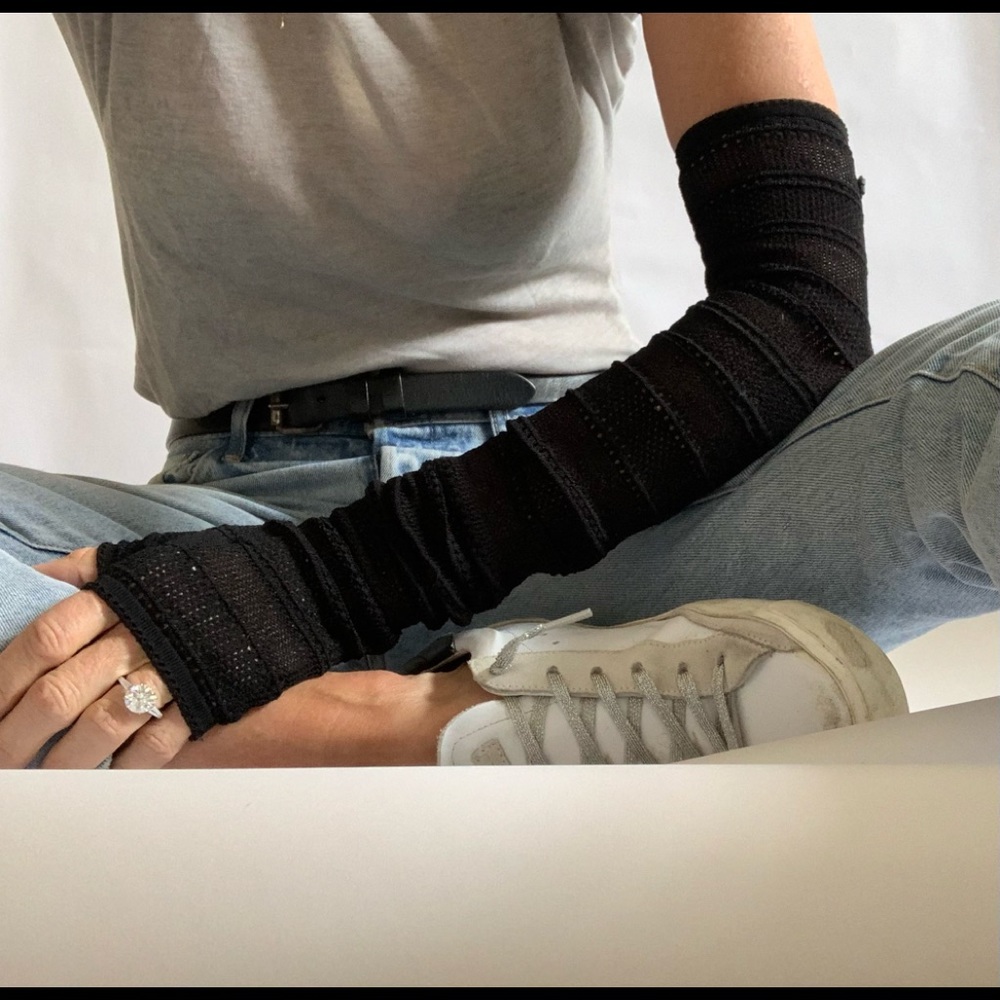 Chanel Fingerless long knit crochet glove.